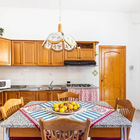 Paco House Avola