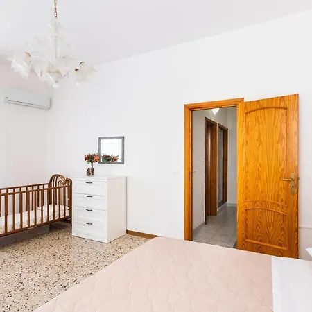 Paco House * Avola
