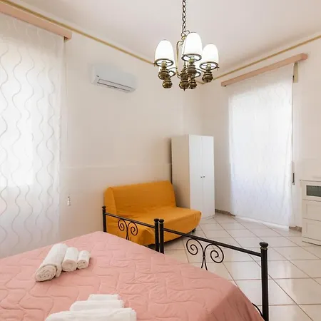 Paco House Avola